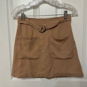 Lovers +‎ Friends Peachy Beige Belted Mini Skirt w/ Pockets Sz. XS